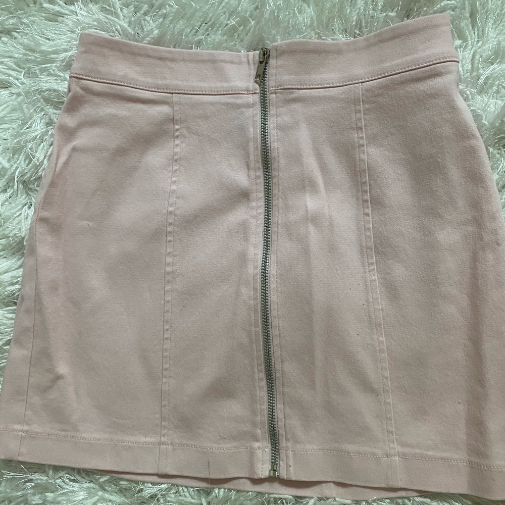 Light Pink Zip Fitted Skirt